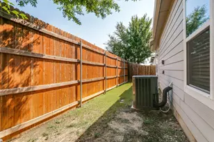 2217 Paxton Way, Denton, TX 76209 - Photo 23