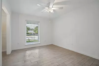 916 Loganwood Avenue, Richardson, TX 75080 - Photo 17