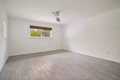 916 Loganwood Avenue, Richardson, TX 75080 - Photo 13