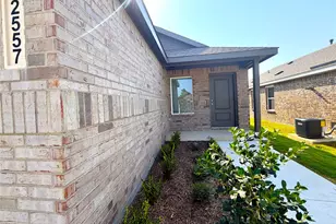 2557 Guineas Ln, Aubrey, TX 76227 - Photo 1