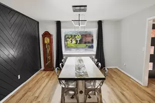 2200 Midhurst Dr, Arlington, TX 76013 - Photo 11