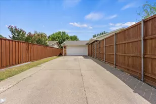 6317 Briarknoll Dr, Garland, TX 75043 - Photo 25