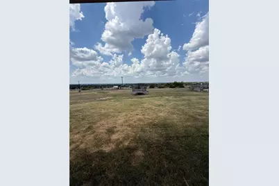 1013 Sky Court, Weatherford, TX 76085 - Photo 37