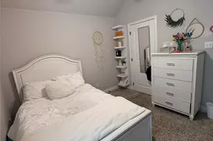 1013 Sky Ct, Weatherford, TX 76085 - Photo 19