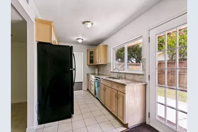 912 Whitehall Drive, Plano, TX 75023 - Photo 11