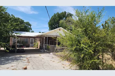 412 Connellee Avenue, Eastland, TX 76448 - Photo 9