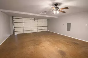 702 Main St, Windom, TX 75492 - Photo 19
