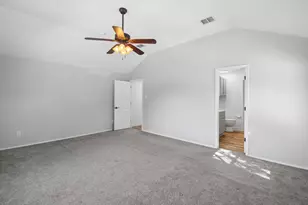 5533 Spring Ridge Dr, Watauga, TX 76137 - Photo 19