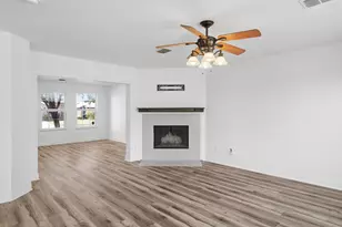 5533 Spring Ridge Dr, Watauga, TX 76137 - Photo 5