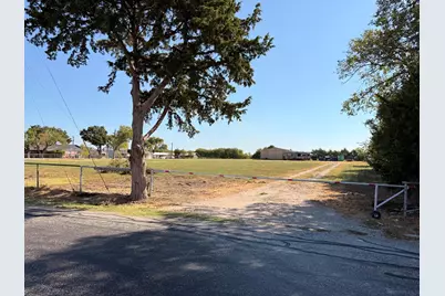 2406 Drain Drive, Saint Paul, TX 75098 - Photo 3