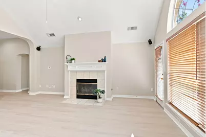 9125 Chardin Park Drive, Fort Worth, TX 76244 - Photo 17