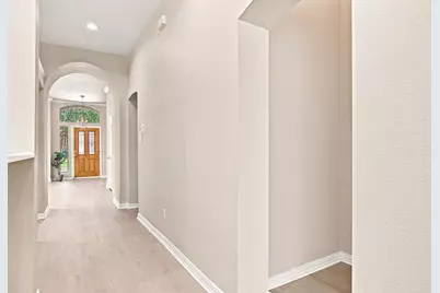 9125 Chardin Park Drive, Fort Worth, TX 76244 - Photo 19