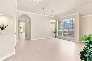 9125 Chardin Park Dr, Fort Worth, TX 76244 - Photo 5