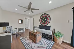1612 Hawthorne Dr, Arlington, TX 76012 - Photo 29