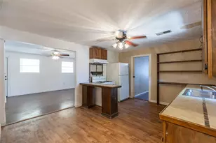 710 E N 13th St, Abilene, TX 79601 - Photo 15