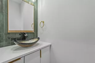 3914 Harlingen St, Dallas, TX 75212 - Photo 13