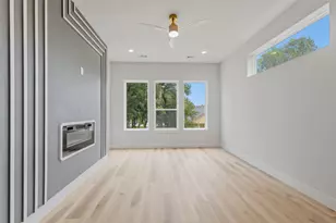 3914 Harlingen St, Dallas, TX 75212 - Photo 25