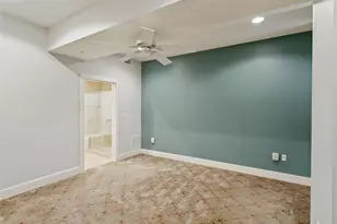 411 W 7th St, Fort Worth, TX 76102 - Photo 9