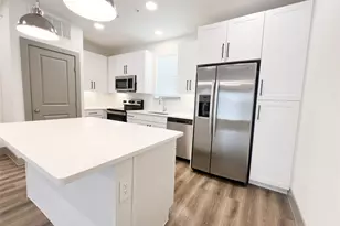 4020 McEwen Rd, Farmers Branch, TX 75244 - Photo 3