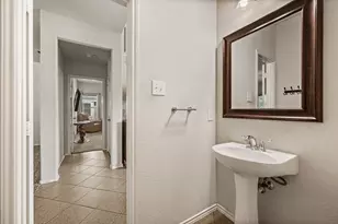 625 Tradewind Dr, Fort Worth, TX 76131 - Photo 17