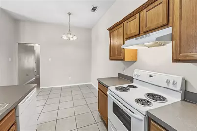 1709 Novella Court, Fort Worth, TX 76134 - Photo 11