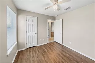 1709 Novella Ct, Fort Worth, TX 76134 - Photo 17