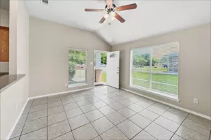 1709 Novella Ct, Fort Worth, TX 76134 - Photo 5