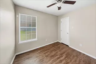 1709 Novella Ct, Fort Worth, TX 76134 - Photo 19