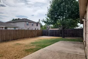 1604 Carolina Ridge Way, Fort Worth, TX 76247 - Photo 15