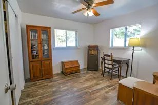 1207 Lynnwood Dr, Cleburne, TX 76033 - Photo 29