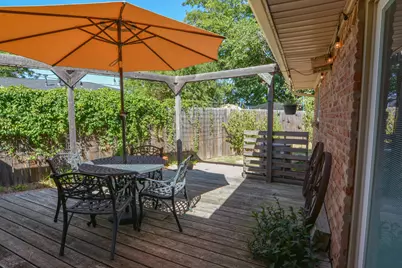 1207 Lynnwood Drive, Cleburne, TX 76033 - Photo 31