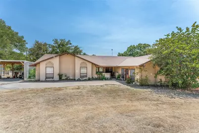 885 Kyle Circle, Reno, TX 76020 - Photo 1