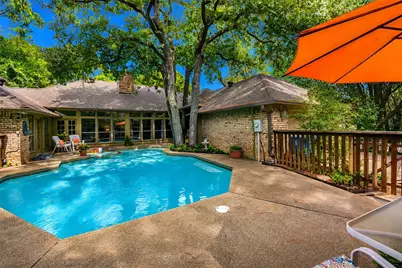 3518 Edgehill Street, Grapevine, TX 76051 - Photo 9