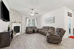 11217 Shady Mdws Wy, Aubrey, TX 76227 - Photo 7