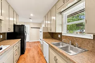 204 University Dr, Arlington, TX 76013 - Photo 11