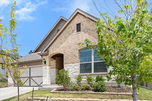 424 Pheasant Hill Ln, Fort Worth, TX 76028 - Photo 3