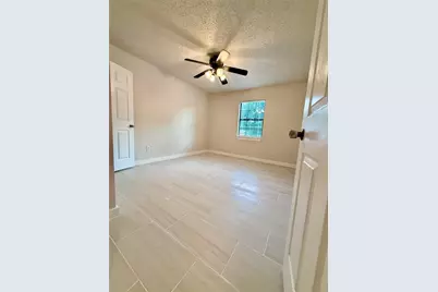 739 W Pine Street, Jacksboro, TX 76458 - Photo 3