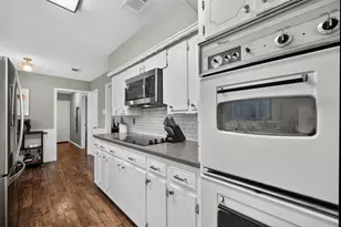 1619 University Dr, Richardson, TX 75081 - Photo 11