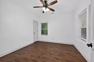 1216 W Nelson St, Denison, TX 75020 - Photo 11