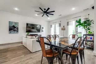 1410 Elevado Dr, Dallas, TX 75212 - Photo 9