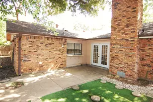 2614 Creekview Dr, Arlington, TX 76016 - Photo 33
