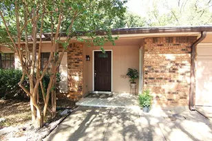 2614 Creekview Dr, Arlington, TX 76016 - Photo 1