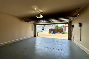 3720 Prague Mews, Dallas, TX 75236 - Photo 21