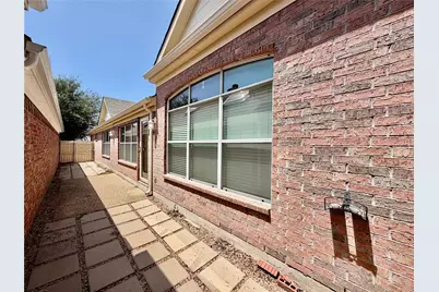 3720 Prague Mews, Dallas, TX 75236 - Photo 23