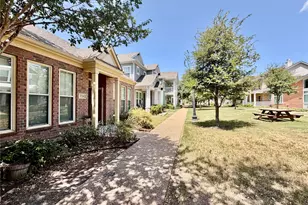 3720 Prague Mews, Dallas, TX 75236 - Photo 3