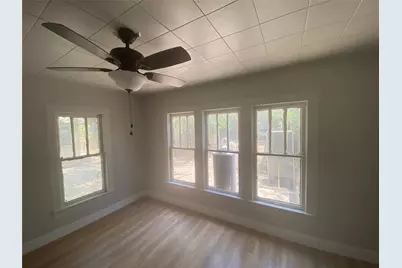 1042 W Tarleton, Stephenville, TX 76401 - Photo 9