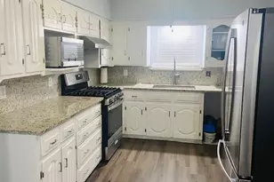 107 N Summit St, Red Oak, TX 75154 - Photo 1