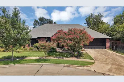 2716 Rochelle Point, Irving, TX 75062 - Photo 1