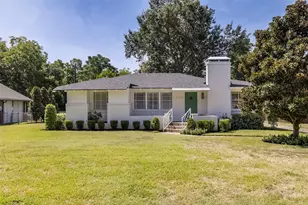 1320 Barnes Dr, Arlington, TX 76013 - Photo 3