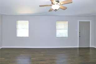 720 Chisholm Trail, Denton, TX 76209 - Photo 3